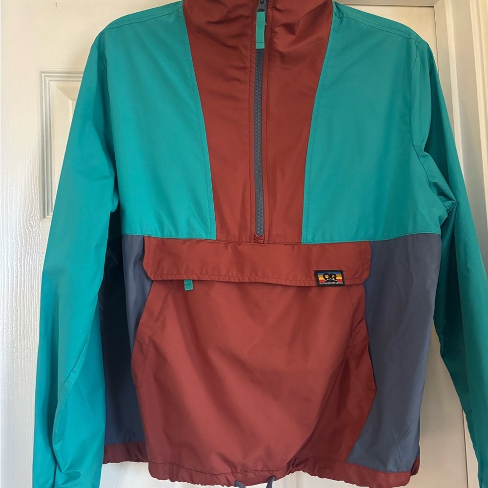 Outdoor Research Women’s Windbreaker (S)